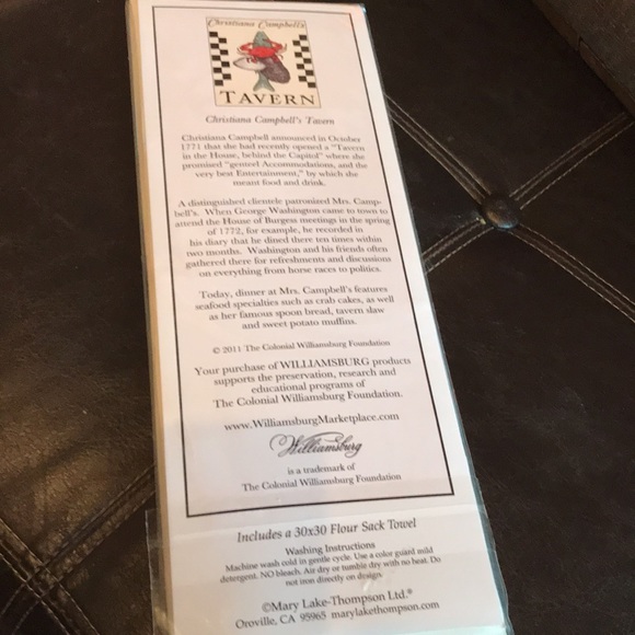 Williamsburg Tea Towel - Picture 2 of 2